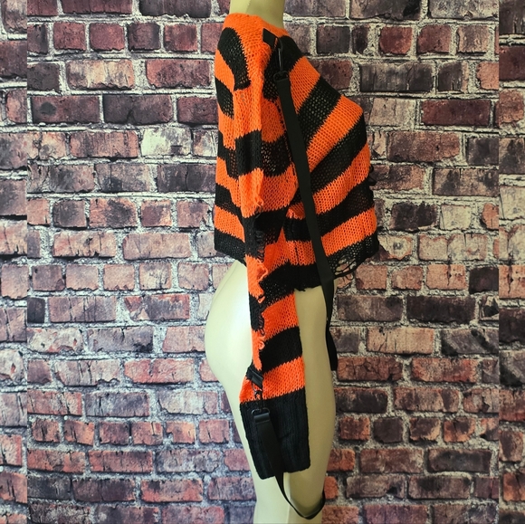 Killstar Creep N Sleep Distressed Knit Top - Picture 6 of 10